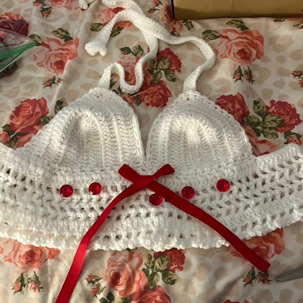 Handmade tops with any color for the ribbon